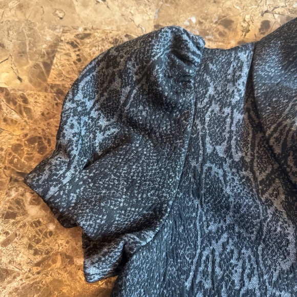 Calvin Klein Dress Size 6 Short Sleeve Sweater Cowl Neck Stretch - Picture 8 of 11